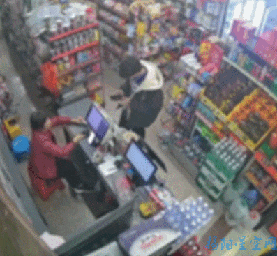 小卖部爆料视频,校园生活那些不为人知的趣事